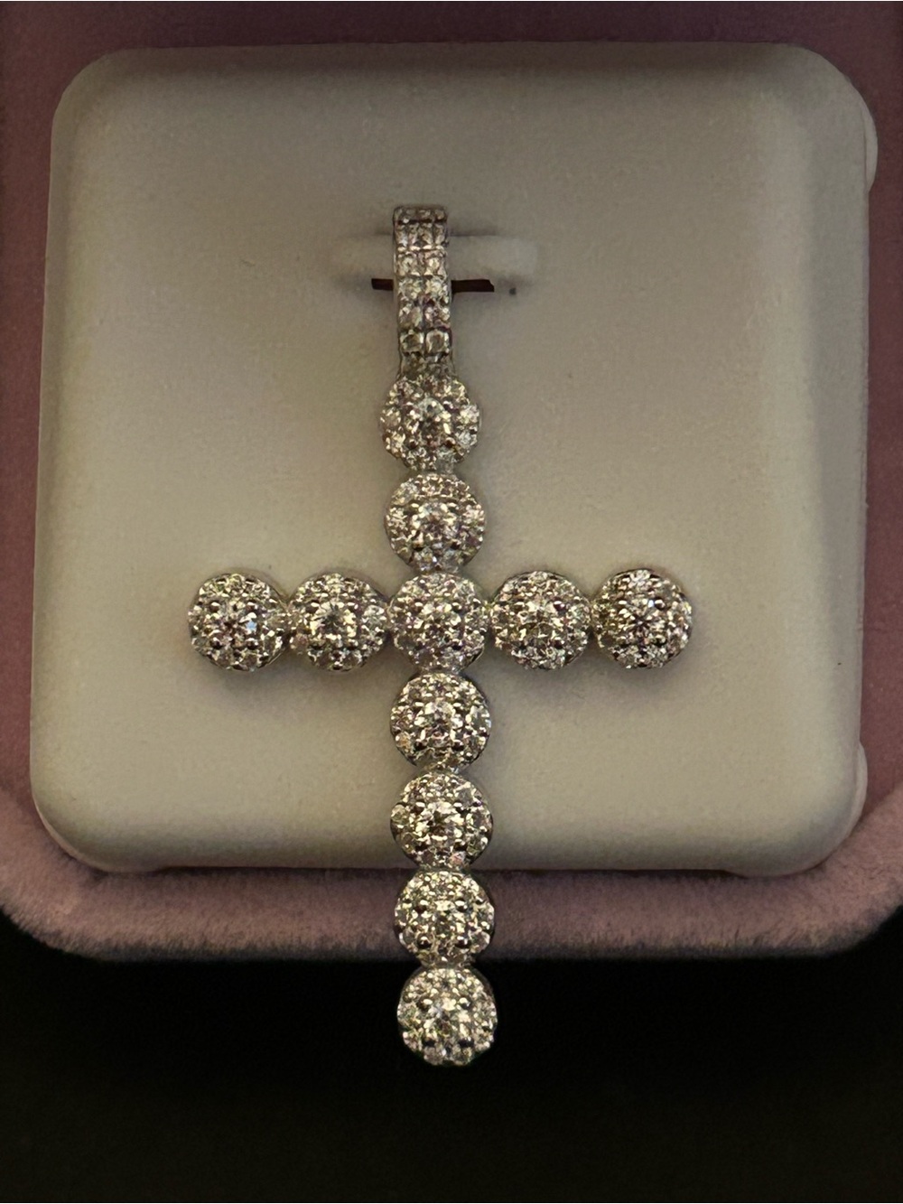 2.00CTW Round Cut Moissanite 💎 Circle Cross Pendant in 925 Sterling Silver NWT - Picture 3 of 13